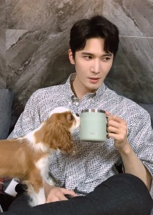 知春路49号宠物店x刘海宽